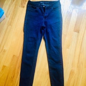 Old Navy Rockstar jeans size 8